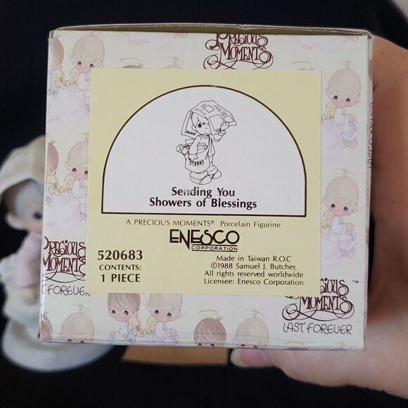 Vtg 1988 Precious Moments “Sending You Showers of Blessings” Porcelain Figurine - Picture 2 of 8